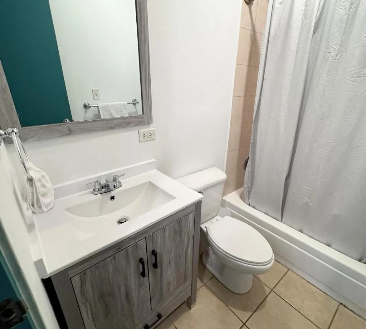 Beachfront Family Resort W Pools And Lazy River Vieques  0*, Vieques (Loiza)