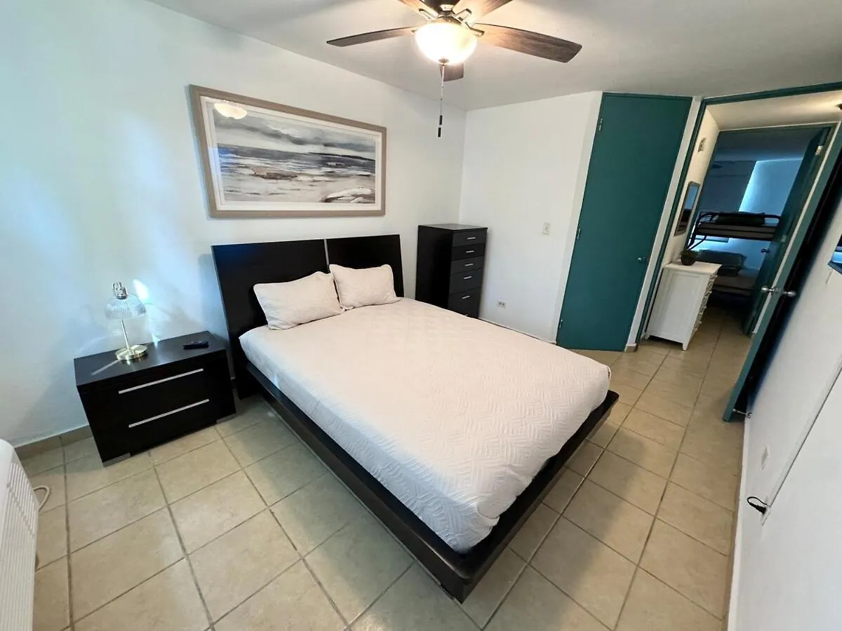 Beachfront Family Resort W Pools And Lazy River Vieques  شقة